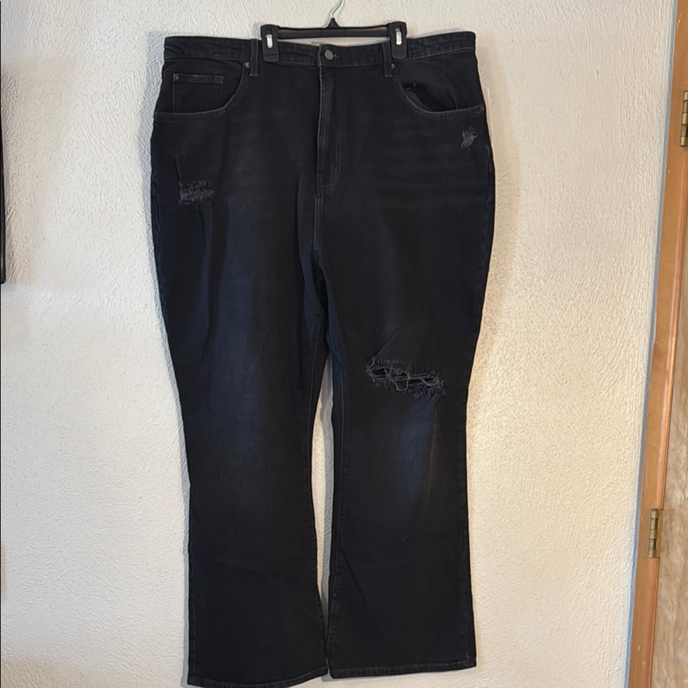 Women's Black Distressed Jeans